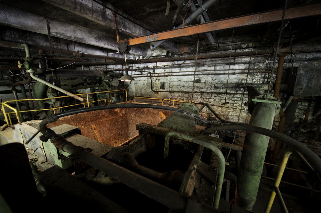 Monuments Cartonnerie de Mesnay 4572